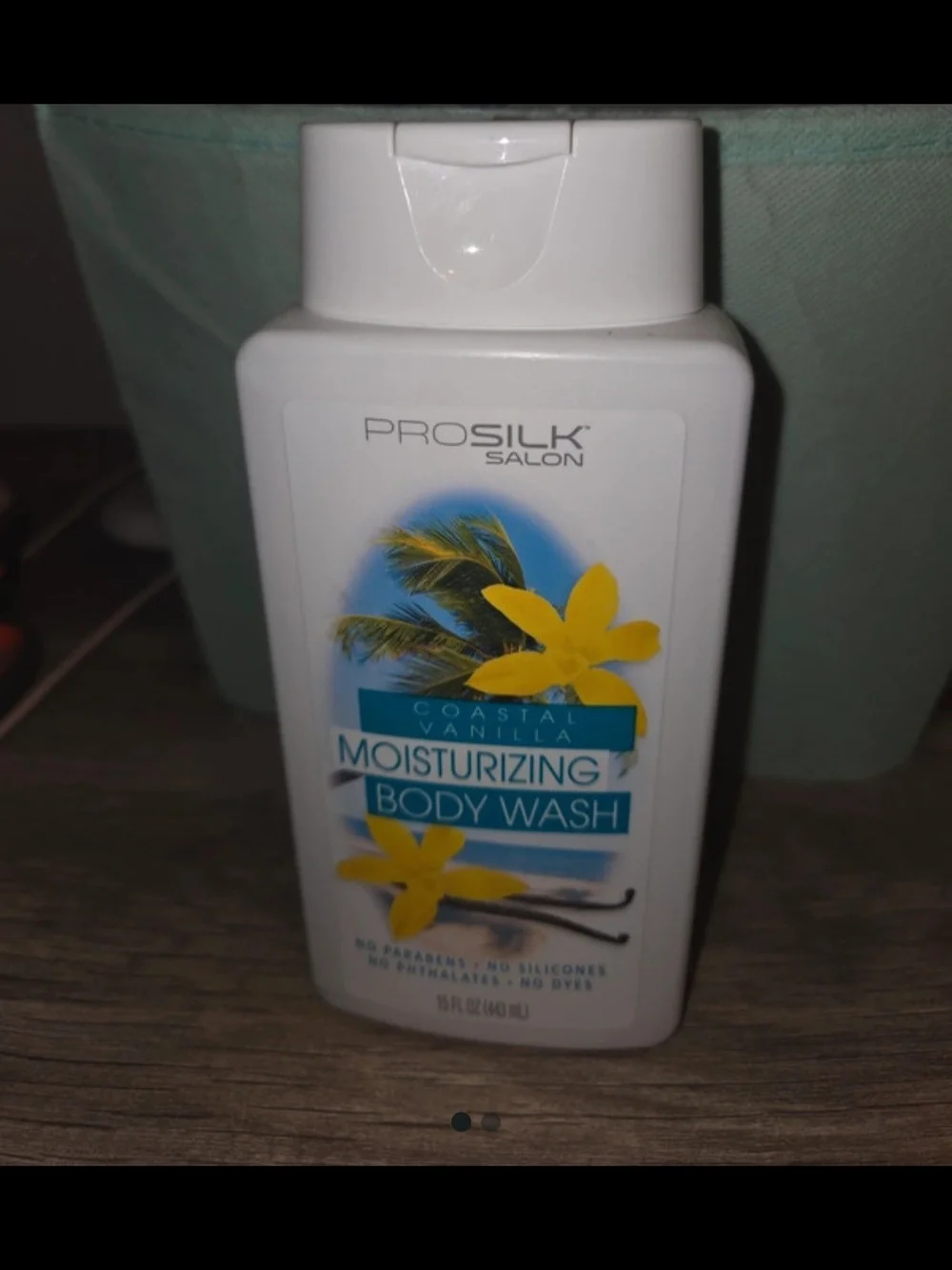 Persona Coconut Vanilla Body Wash - White